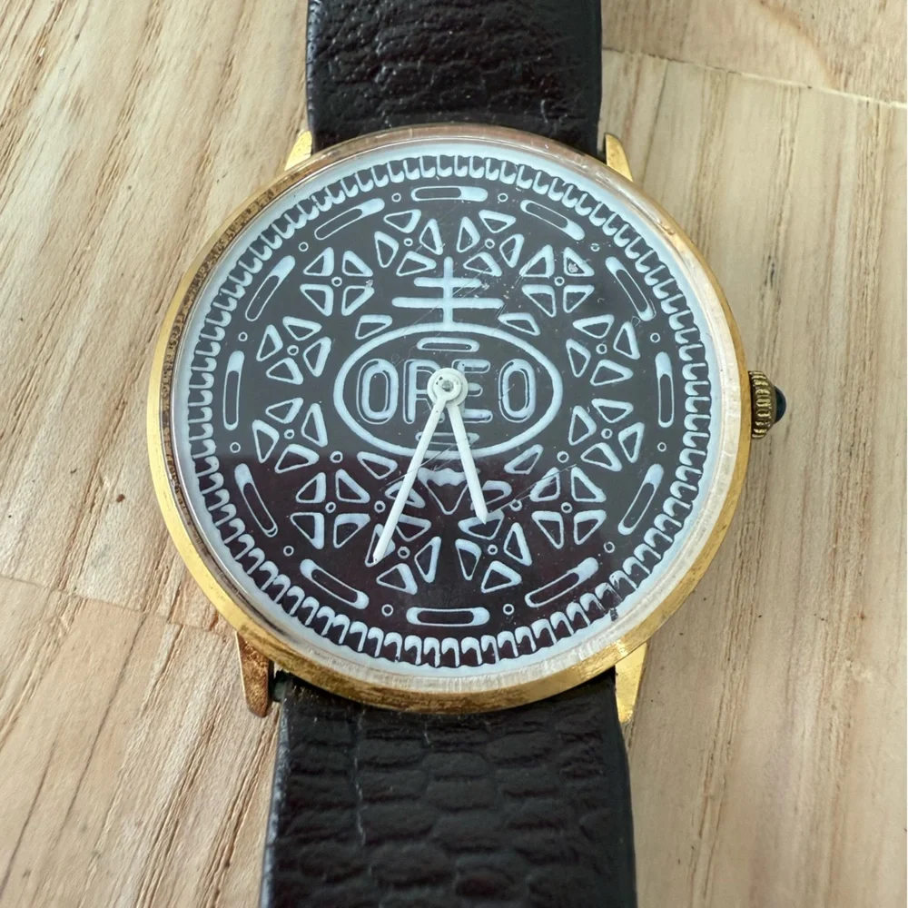 Vintage Oreo cookie Swiss made leather watch NEW BATTERY